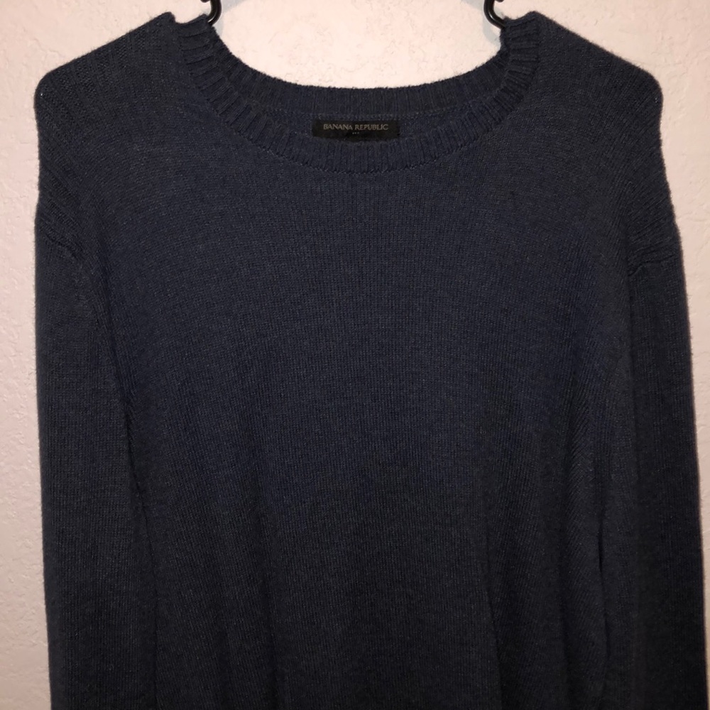 LG Banana Republic Sweatshirt